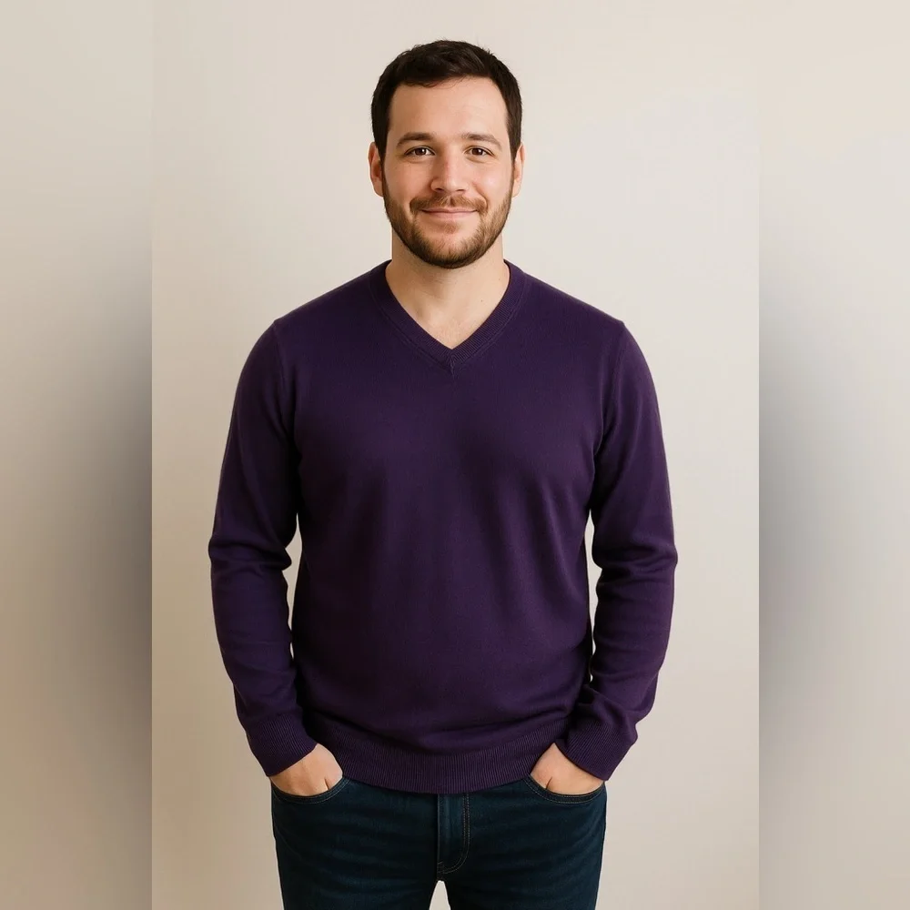 Banana Republic Sweater Mens XL Purple Extra Fine 100% Merino Wool V-Neck Pullon